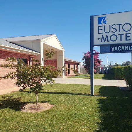 Euston Motel Exteriér fotografie